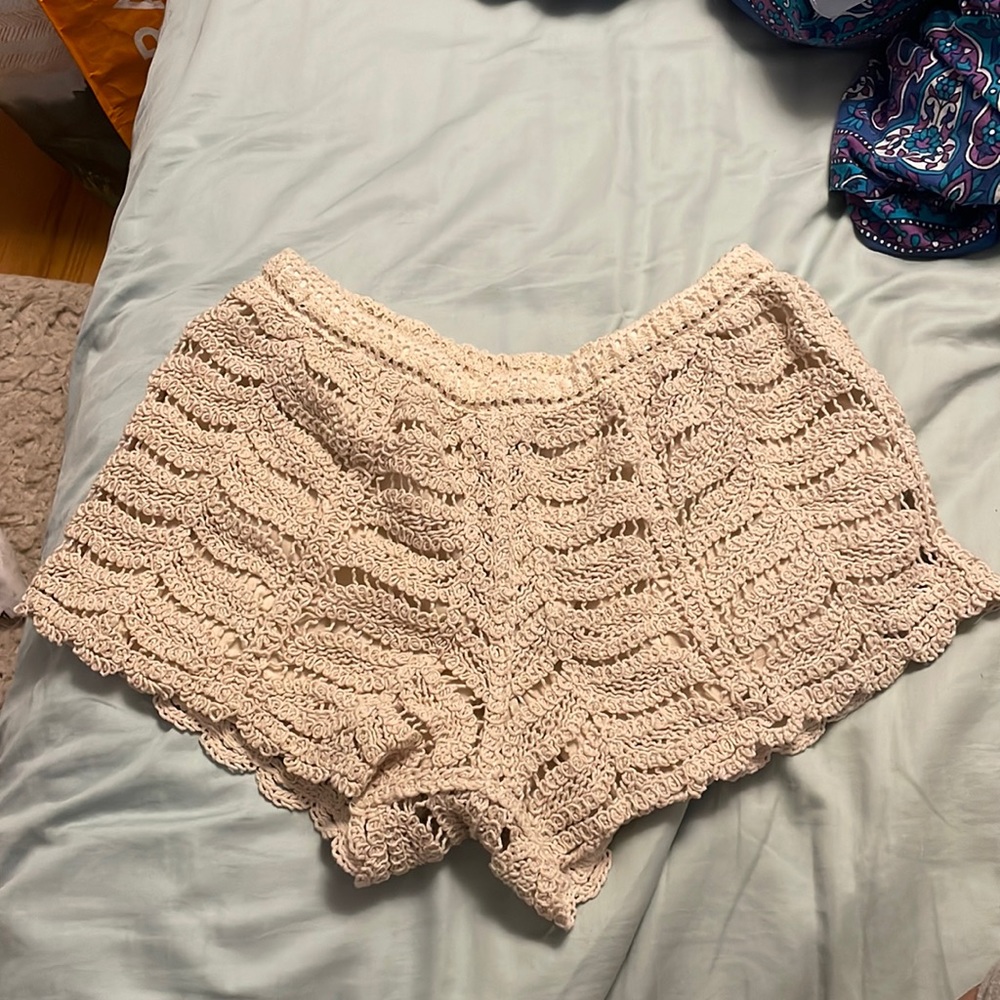 Tan beige crochet shorts lined size fit like an XS/S unknown brand from Italy